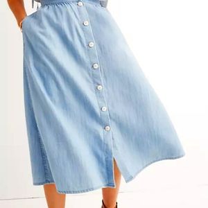 EUC Chambray Button-front Midi Skirt